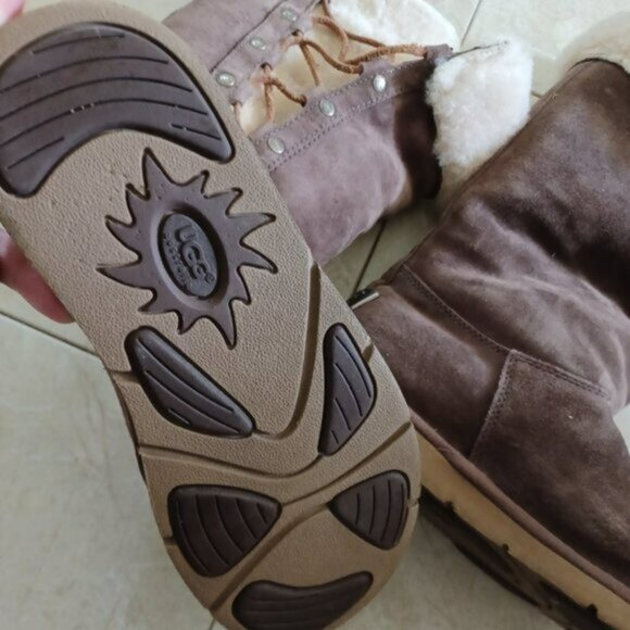 UGG Australia Suede UPSIDE Tall Lace-up Boots Shearling Size US 7 - Picture 2 of 3